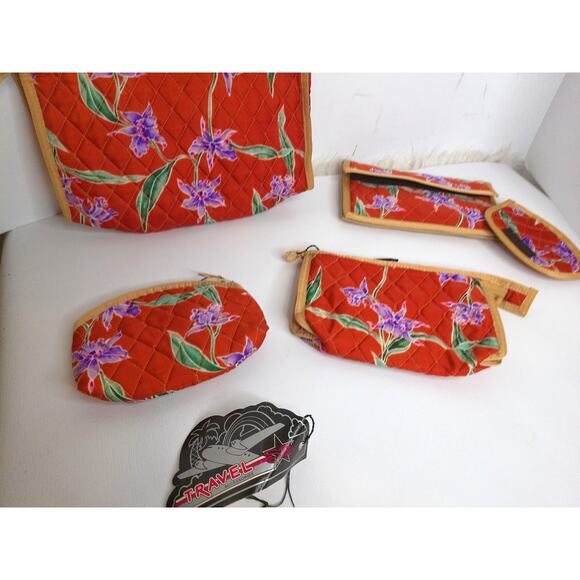Vintage Star Travel Accessories Floral Print Quilted Travel Toiletry Set of 5 - Picture 2 of 11